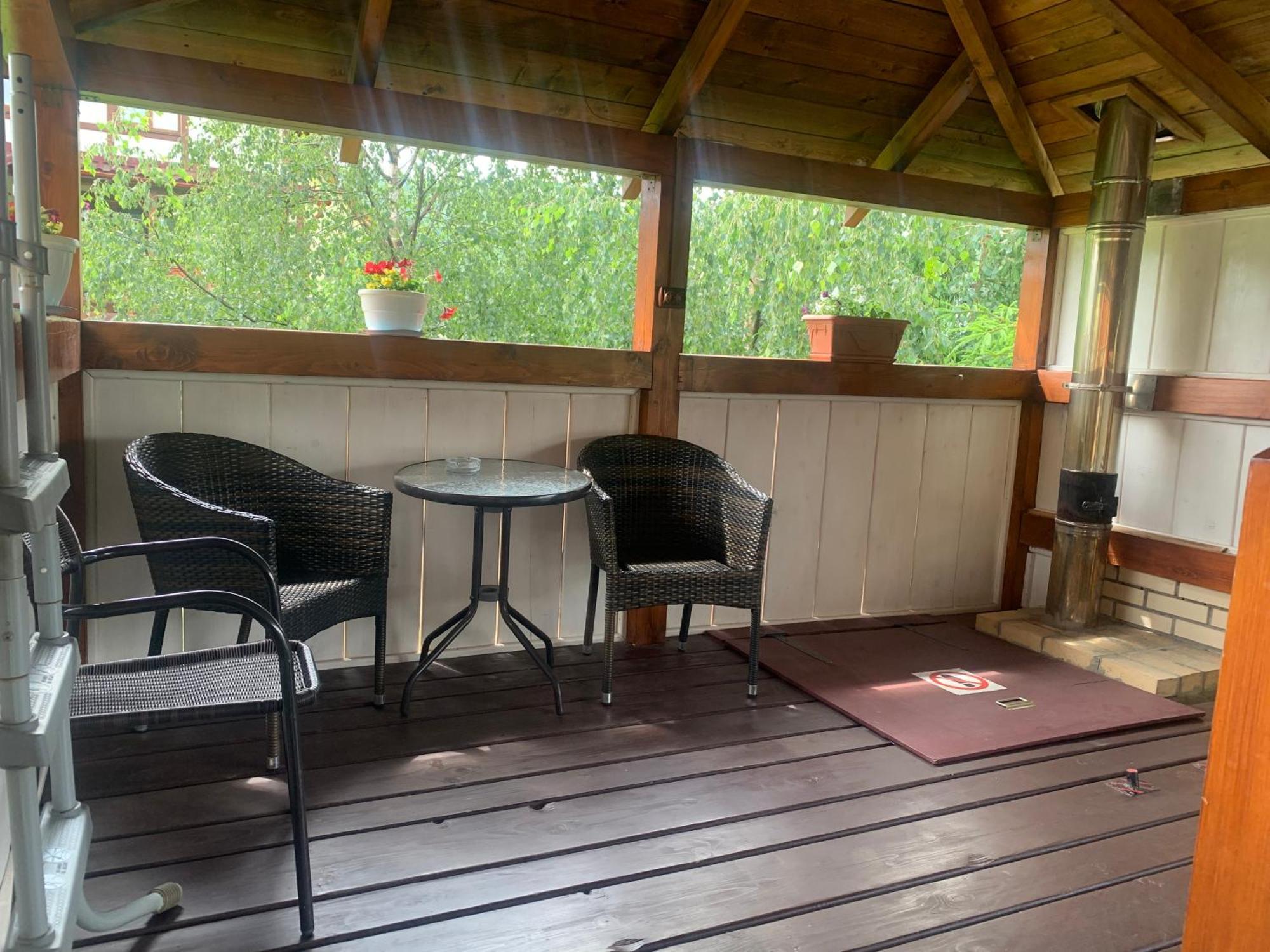 Hotel Aura Karpat Bukovel Esterno foto