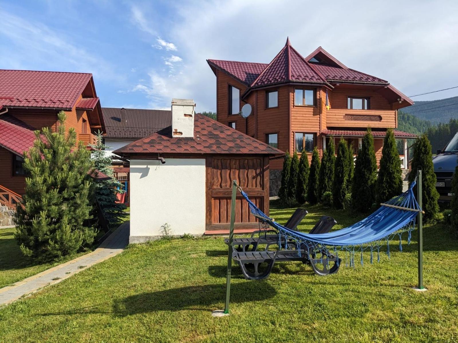 Hotel Aura Karpat Bukovel Esterno foto