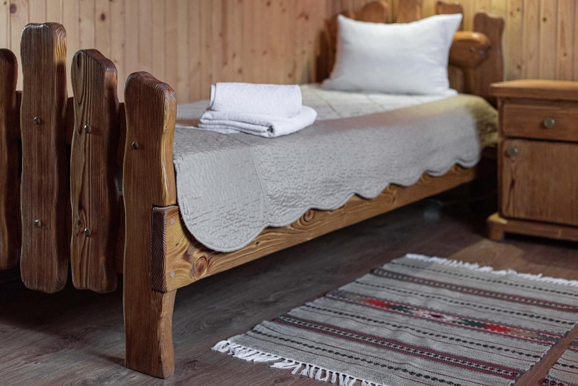 Hotel Aura Karpat Bukovel Esterno foto