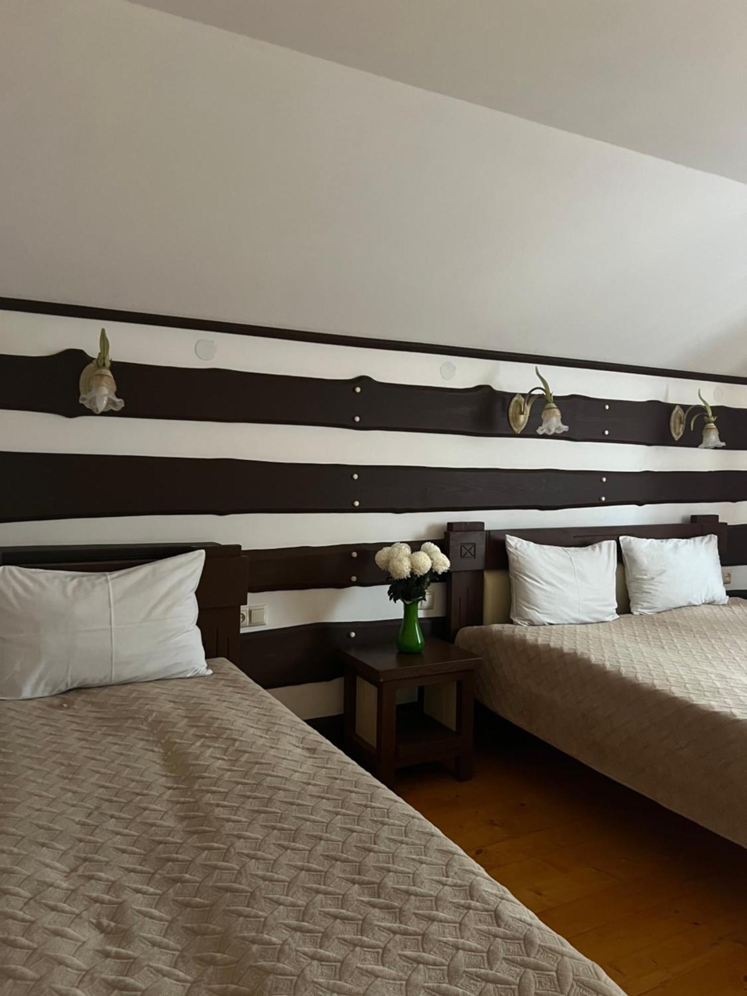 Hotel Aura Karpat Bukovel Esterno foto