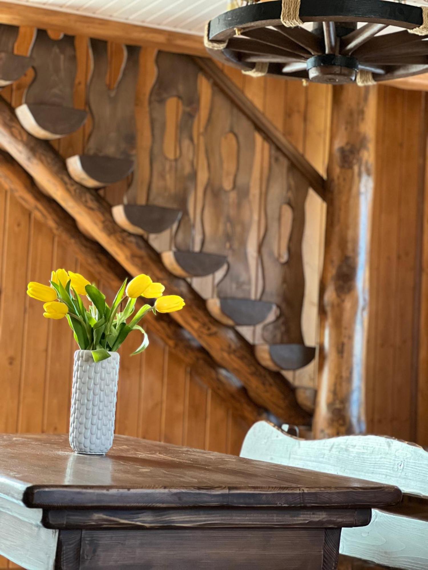 Hotel Aura Karpat Bukovel Esterno foto